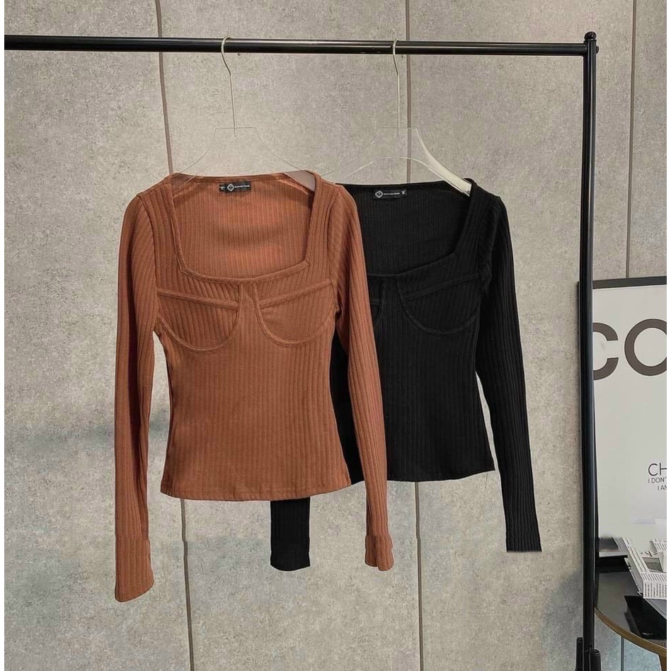 Áo thun tăm cổ rộng viền ngực