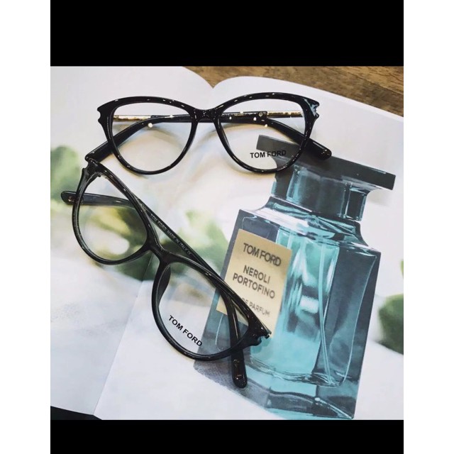 Gọng Kính Nữ TOM FORD Sành Điệu
