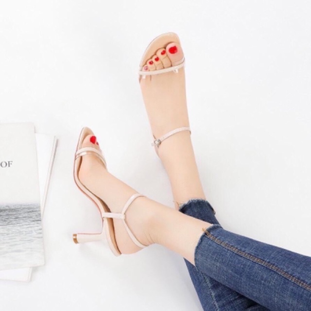 Giày sandal cao gót nhọn 7p quai trong phối dây mảnh màu