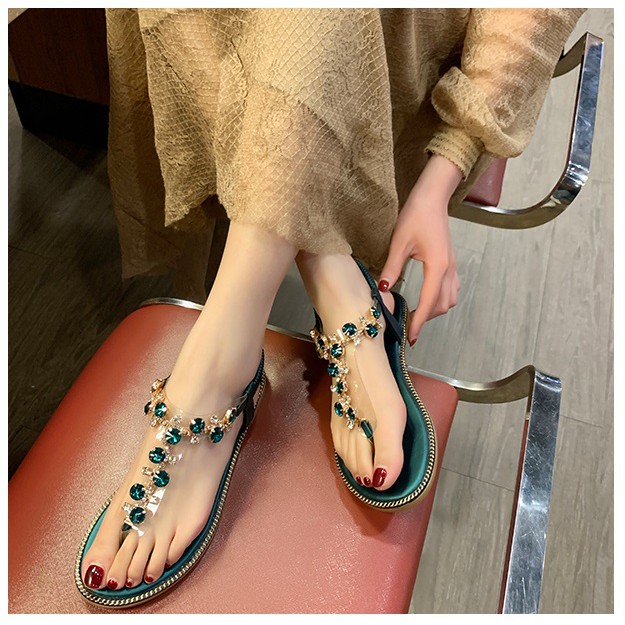 Sandal xỏ ngón đính đá siêu xinh