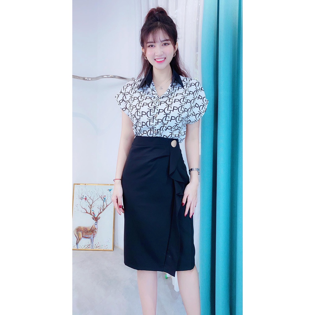 Chân váy bút chì kiểu bèo nhún đính cúc vàng CHUU CV6144