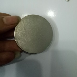 Nam châm đất hiếm viên tròn 50x5mm