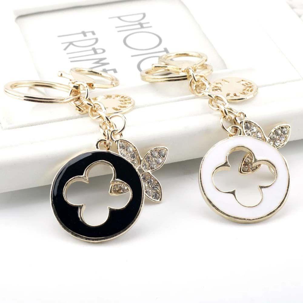 Móc Khóa Kim Loại Hình Cỏ Ba Lá Đẹp Mắt Cho Nữ|Mặt Dây Chuyền Xinh Xắn Chất Lượng