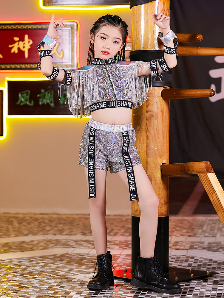 Kids Girls Sequins Jazz Dance Costume Korean Hip Hop Clothing  Streetwear Crop Tops Shorts Set Stage Performance Wear