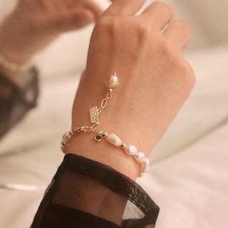[Novembre] Lắc tay - 020