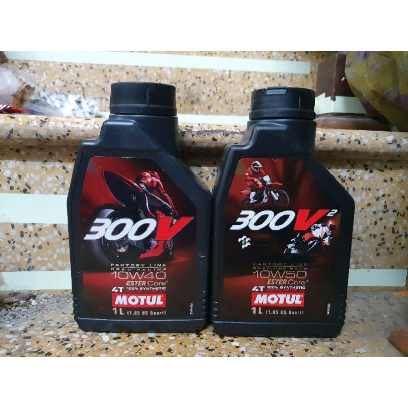 Nhớt Motul 300v 10w50 tem 3 lớp 1000ml