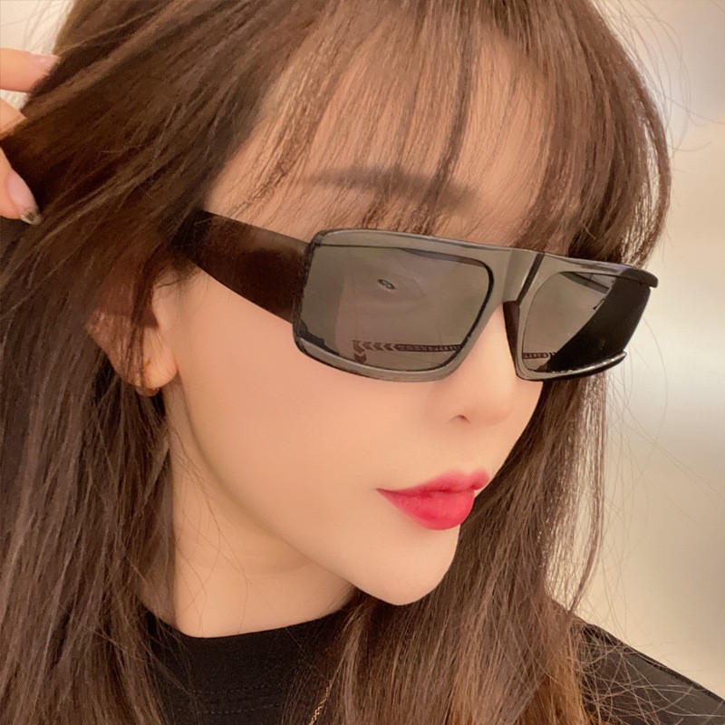 Kính mát thời trang châu Âu dành cho nam và nữ