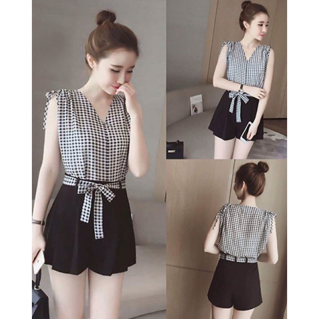 Set Quần Short Xếp Ly + Áo Rút Vai