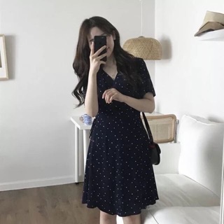 Váy vạt chéo