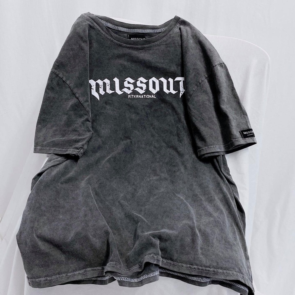Áo Thun Loan Tay Lỡ Miss Out Unisex