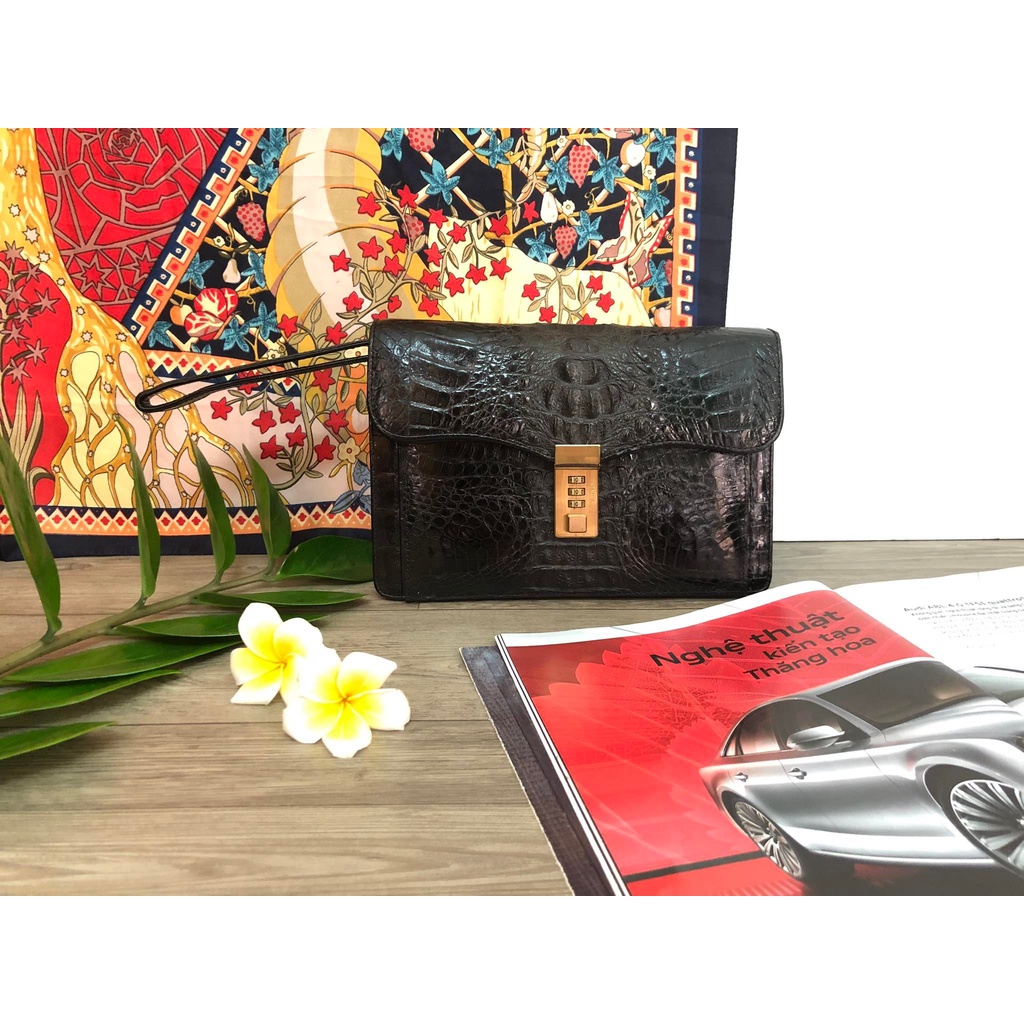 Thanh lý clutch nam của Nhật da cá sấu, khóa số