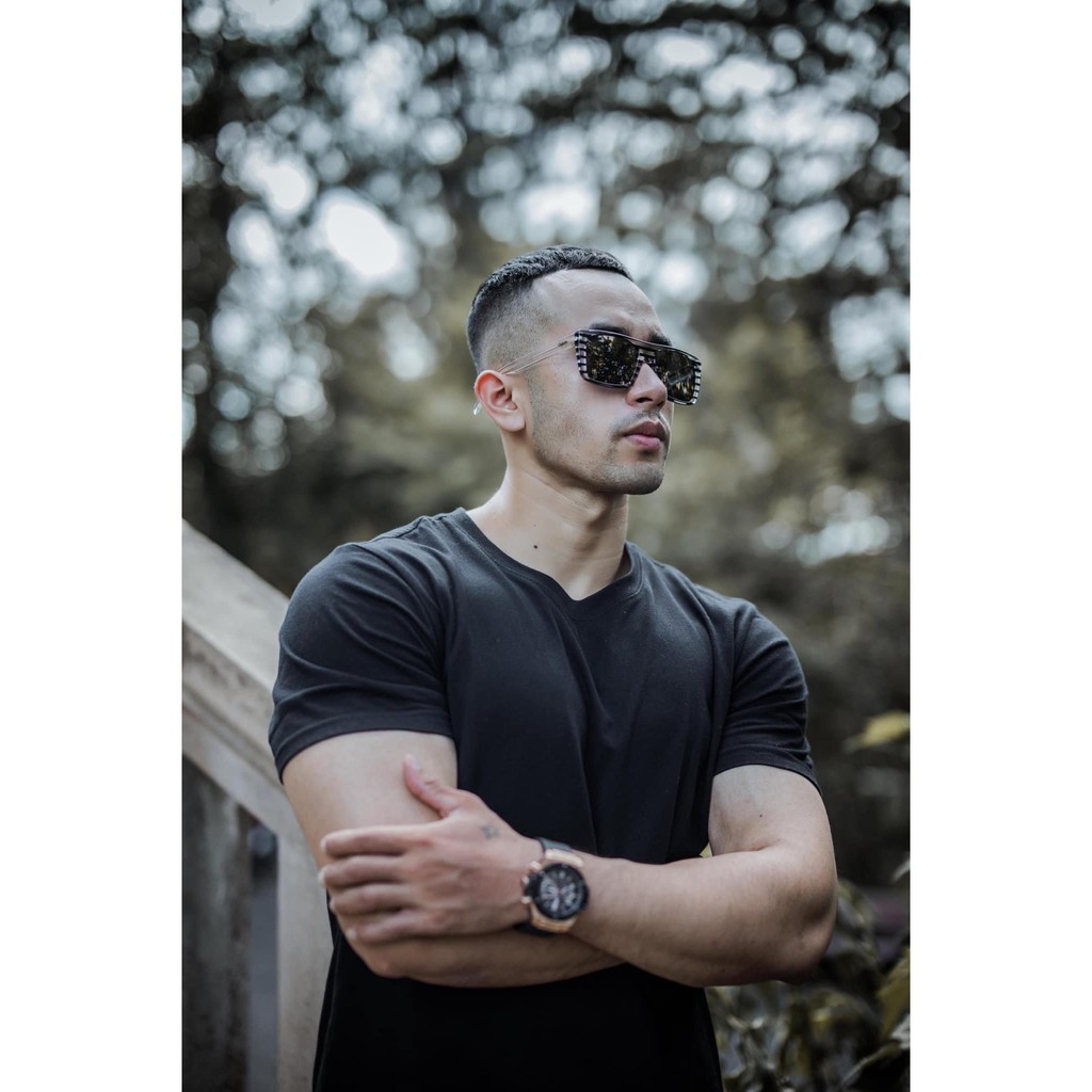 Kính đeo Hugo Boss mẫu mới onweb 🇺🇸 | BigBuy360 - bigbuy360.vn