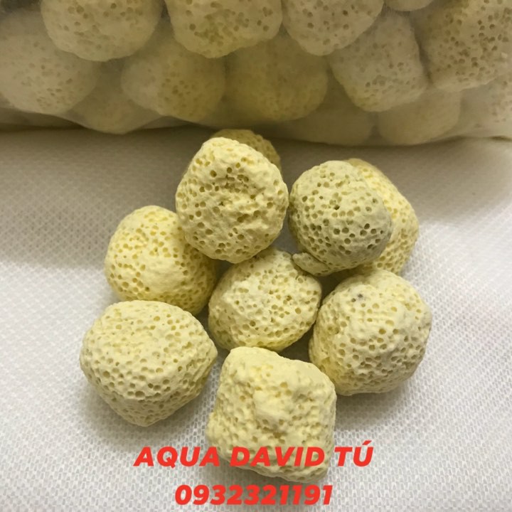 Sứ viên vàng tròn lọc nước cho bể cá cảnh (1KG)