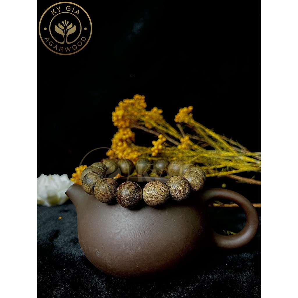 Vòng Trầm Hương Kỳ Gia Kalimantan