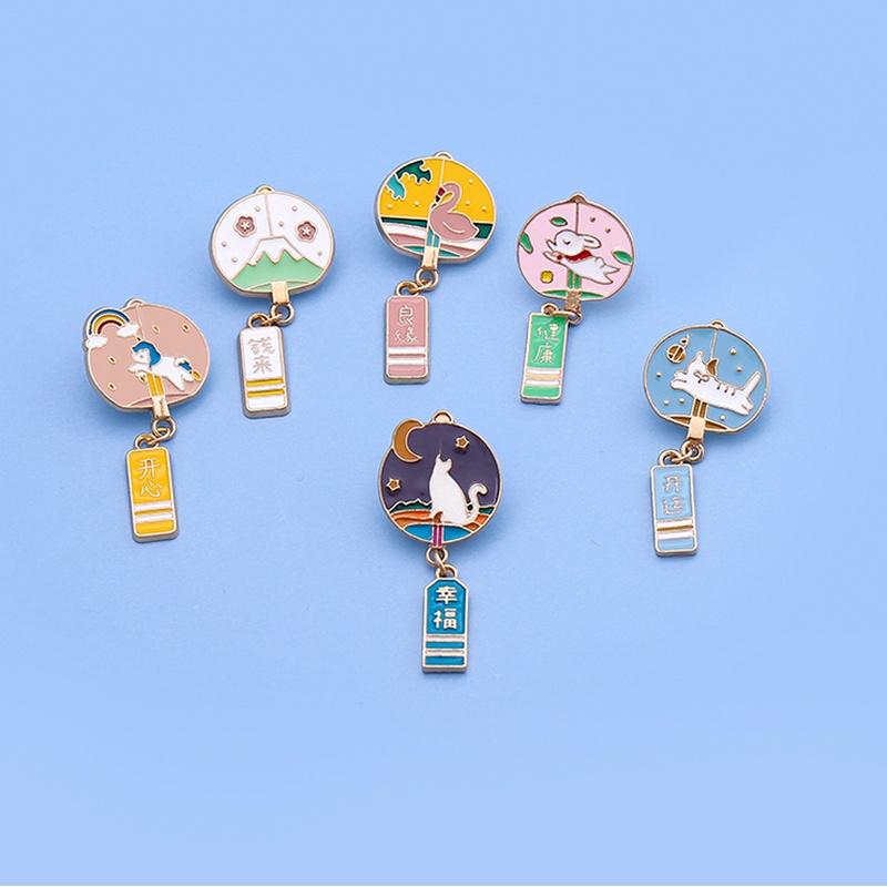 Huy hiệu cài áo kim loại thiết kế hoạt hình Nhật Bản 2021 đáng yêu