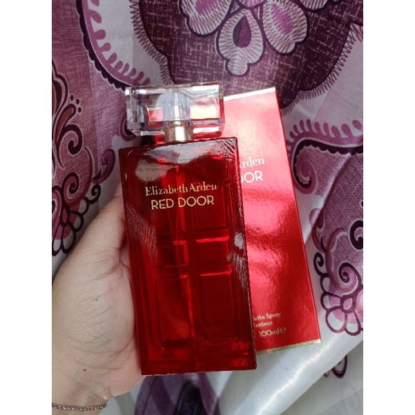 Nước Hoa Nữ Elizateth Arden Red Door