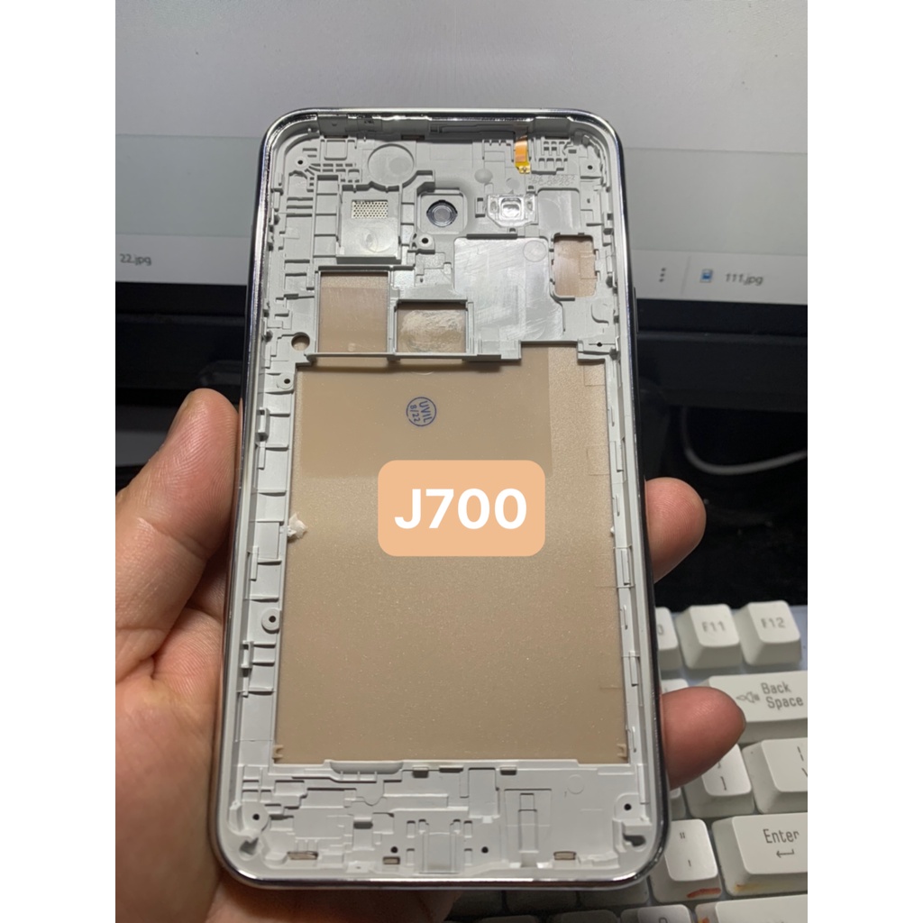 Vỏ lưng samsung J700