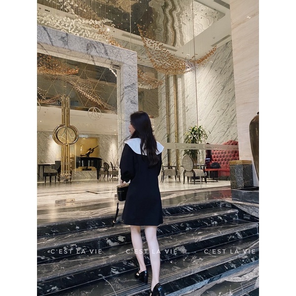 Váy thô hàn cao cấp cổ bèo trắng