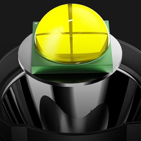 Đèn pin cầm tay siêu sáng chiếu xa 1000m chống thấm nước có chân đế kiêm sạc dự phòng dung lượng 8000mAh 𝐃𝐀𝐈𝐐𝐔𝐀𝐍𝐆𝐆𝐑𝐎𝐔𝐏