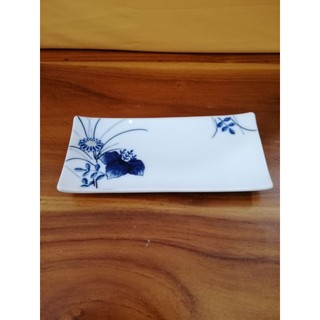 Dĩa sứ chữ nhật