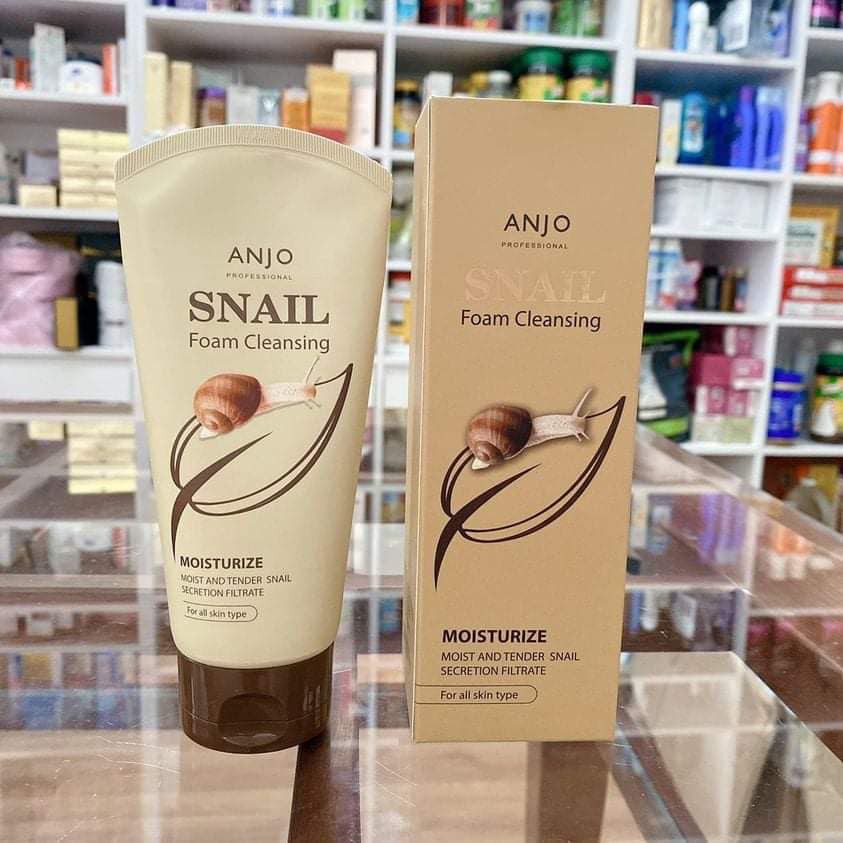 SỮA RỬA MẶT DƯỠNG ẨM TỪ ỐC SÊN ANJO SNAIL