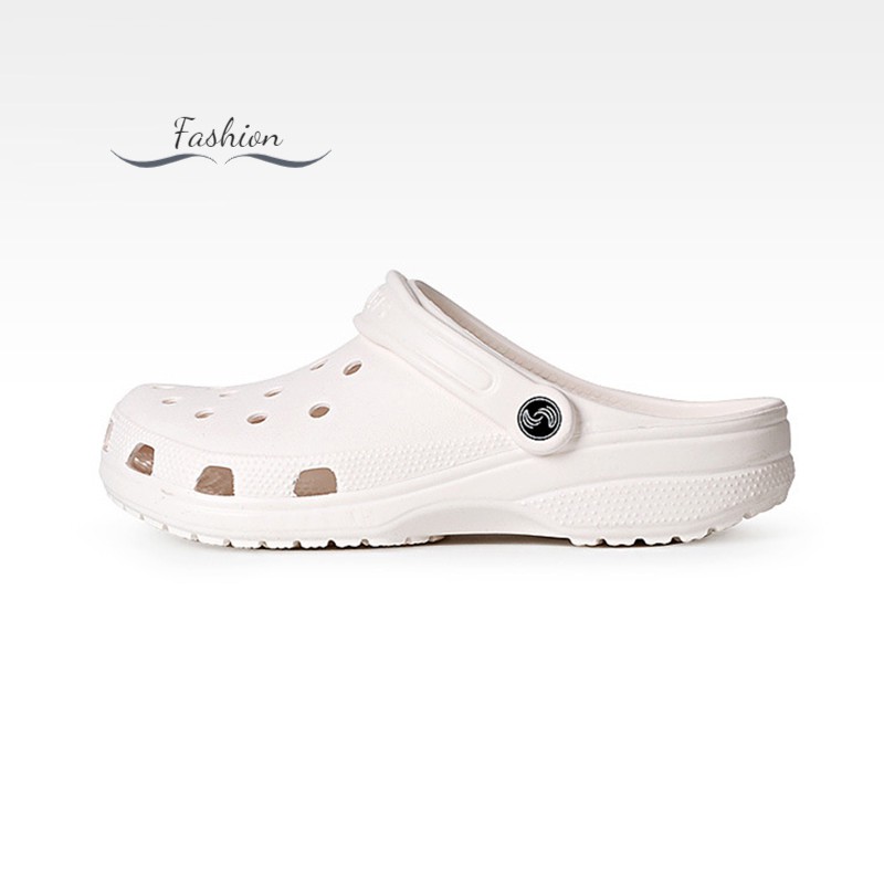 Xăng đan Thoáng Khí Chống Trượt Thời Trang Cho Nam Nữ