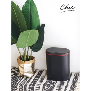 Oval Trashbin