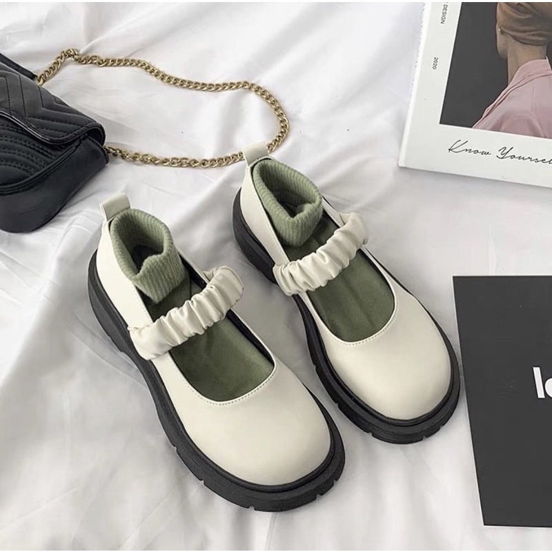 Giày búp bê có quai nhún Mary Jane vintage Yannie Lolita