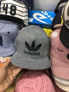 NÓN H&M siêu chất