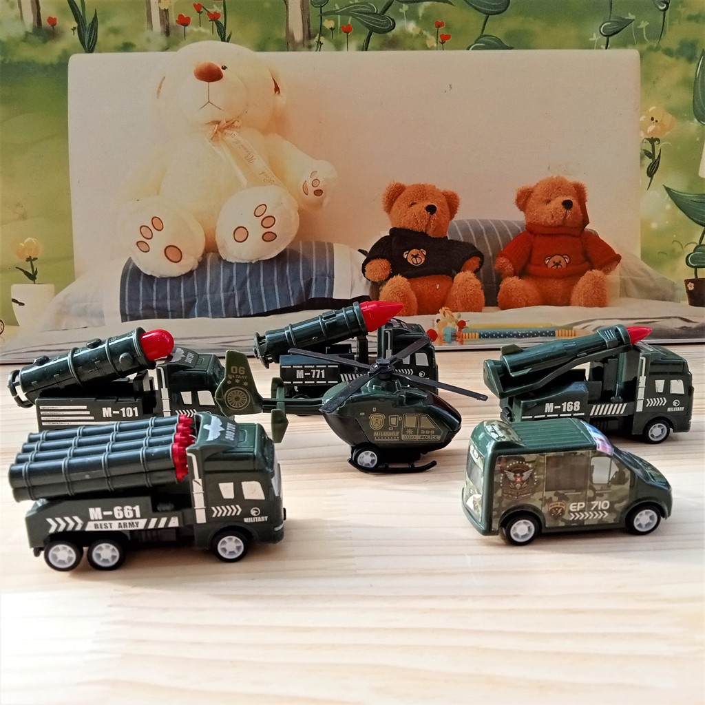 Bộ 6 Xe Quân Sự Đồ Chơi Cho Bé Gồm Các Xe Chứa Bệ Phóng Tên Lửa, Máy Bay, Xe Cứu Thương