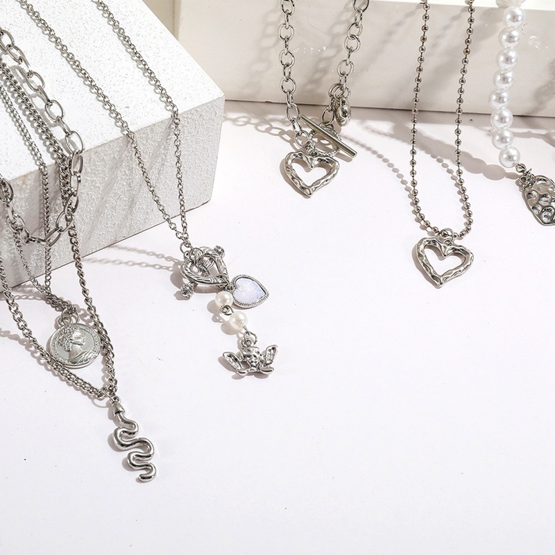 Vòng cổ Bạc Y2K Mặt Hình Bướm Đính Ngọc Trai Thời Trang Cho Nữ