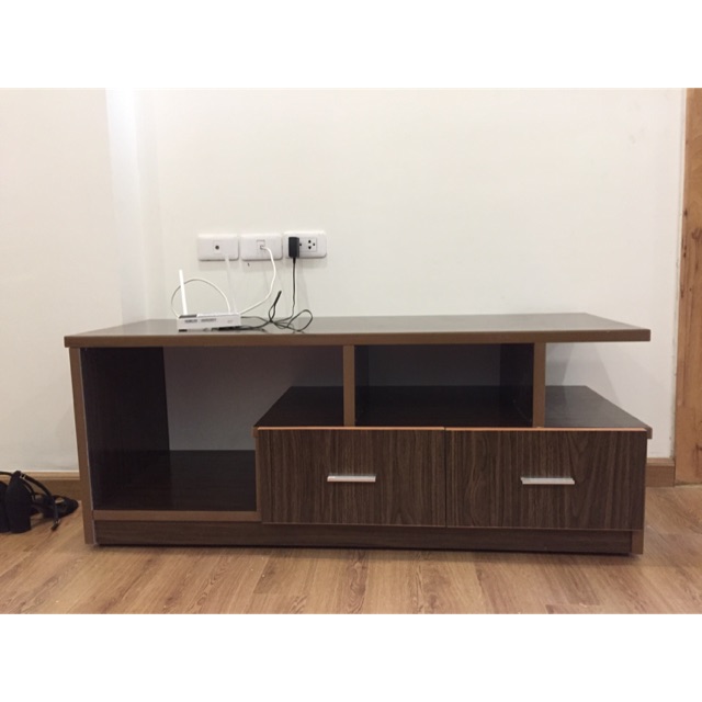 Kệ tivi nhựa đài loan sang trọng