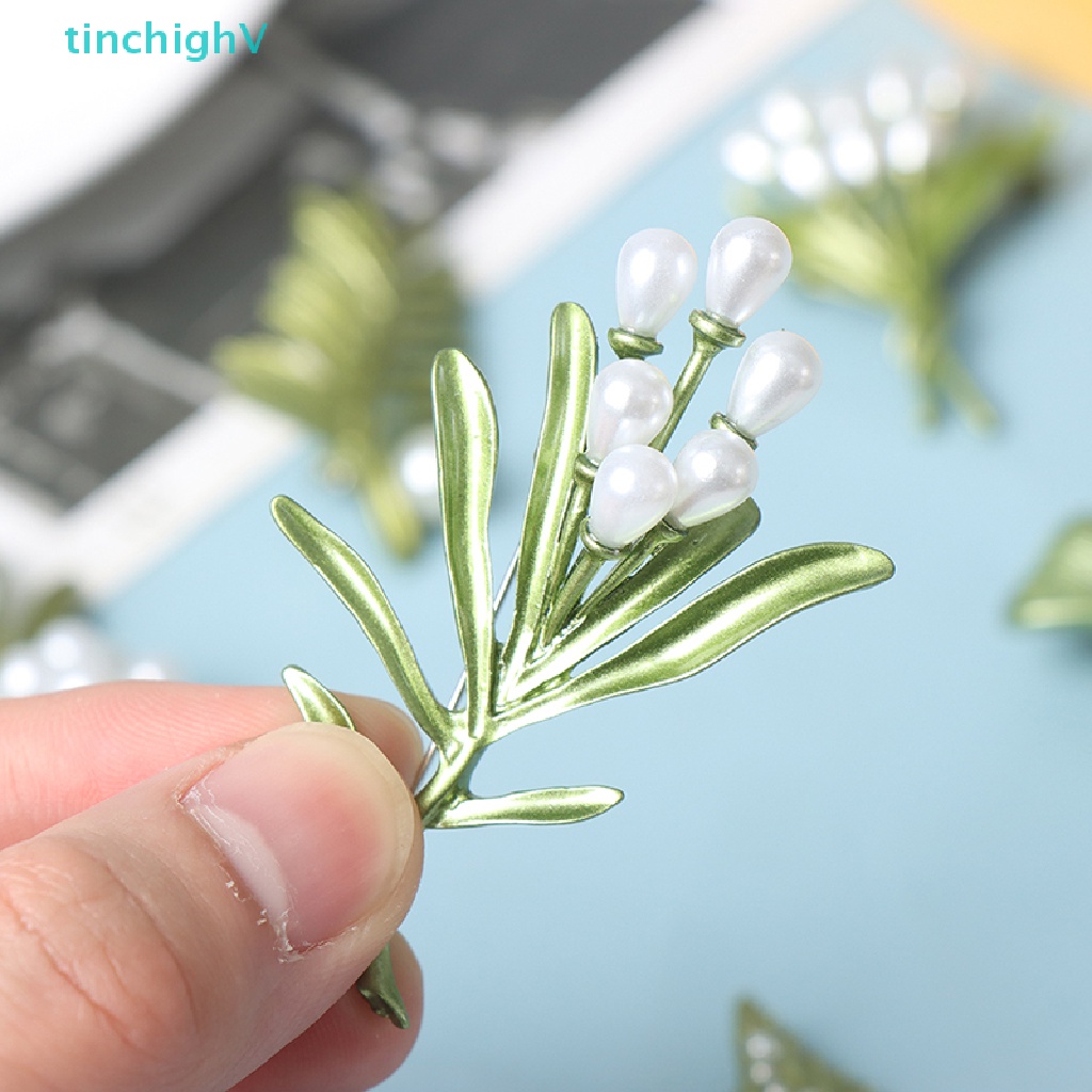 [TinchighV] Trâm Cài Áo Hình Hoa Lá Đính Ngọc Trai Màu Xanh Lá Vintage Cho Nữ [Mới]