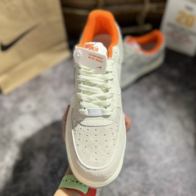 Giầy AF1 lòng cam vải da lộn cao cấp.