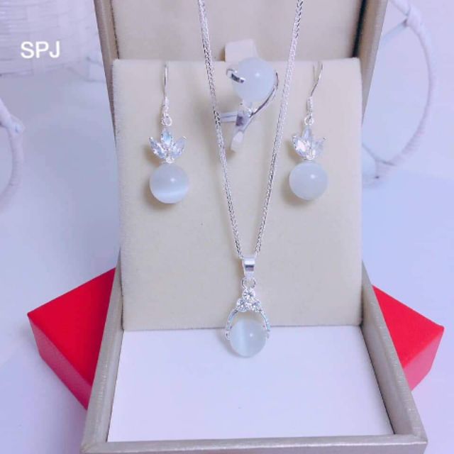 BỘ TRANG SỨC ĐÁ MÀU