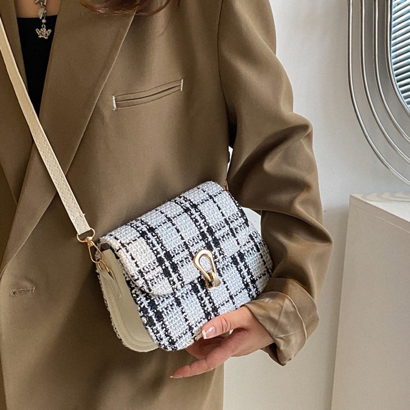 Túi Đeo Vai Họa Tiết Kẻ Sọc Đơn Giản Thời Trang Dành Cho Nữ