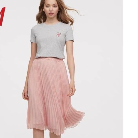 Chân váy dập ly HM có sẵn | BigBuy360 - bigbuy360.vn