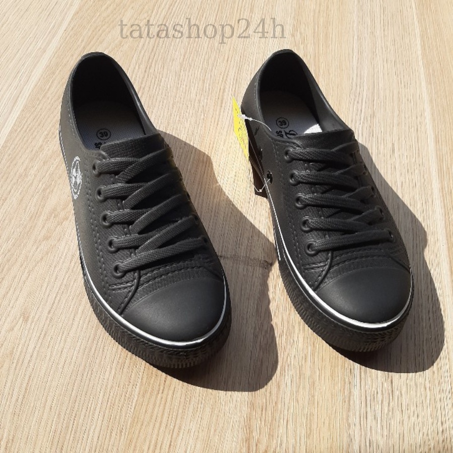 Giày Siêu Nhẹ Sneaker Nam Nữ Đi Mưa.