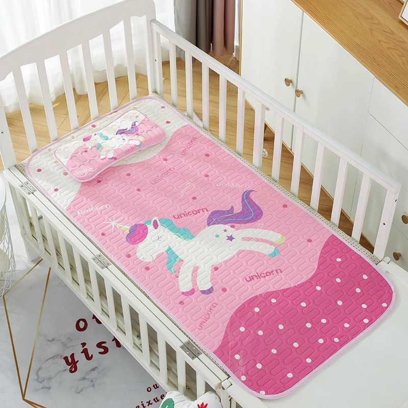 Chiếu điều hoà cao cấp kèm gối cho bé ( Hàng loại 1 )