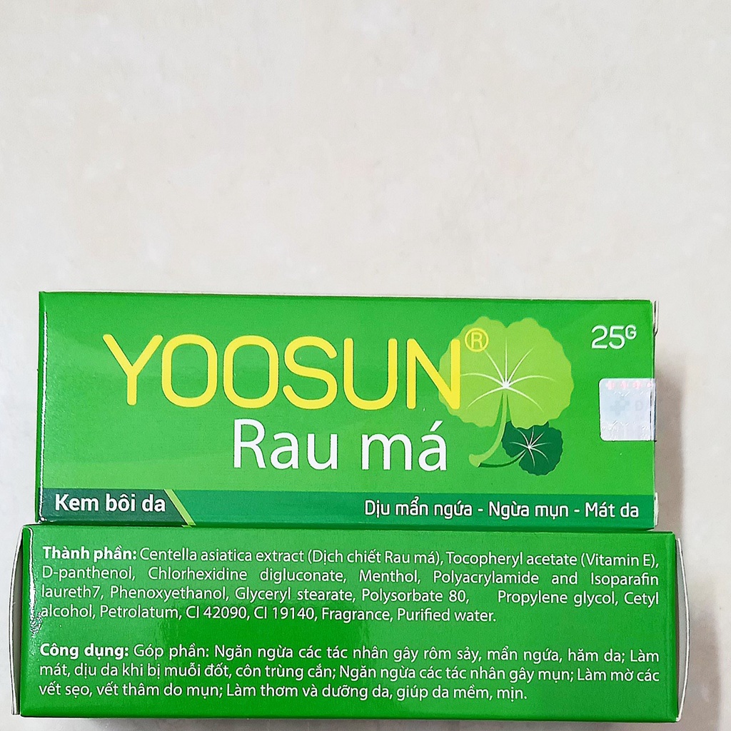 Kem bôi da Yoosun rau má Tuyb 25g. Làm mát da khi bị muỗi, côn trùng cắn, rôm sảy, mẩn ngứa an toàn cho trẻ sơ sinh.