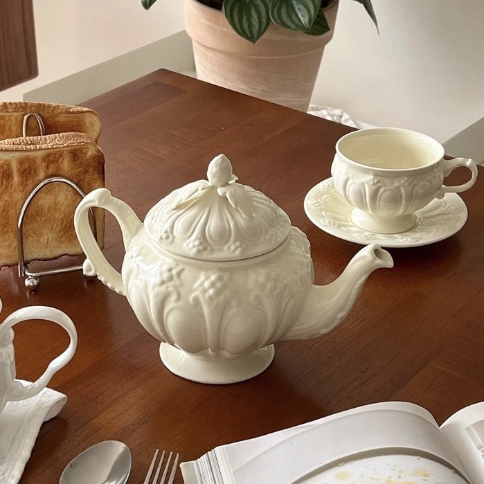 Set trà chiều Alice phong cách Anh Quốc, Set trà vinatge quý tộc
