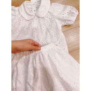 SÉT ÁO KÈM CHÂN VÁY BG ĐỤC LỖ