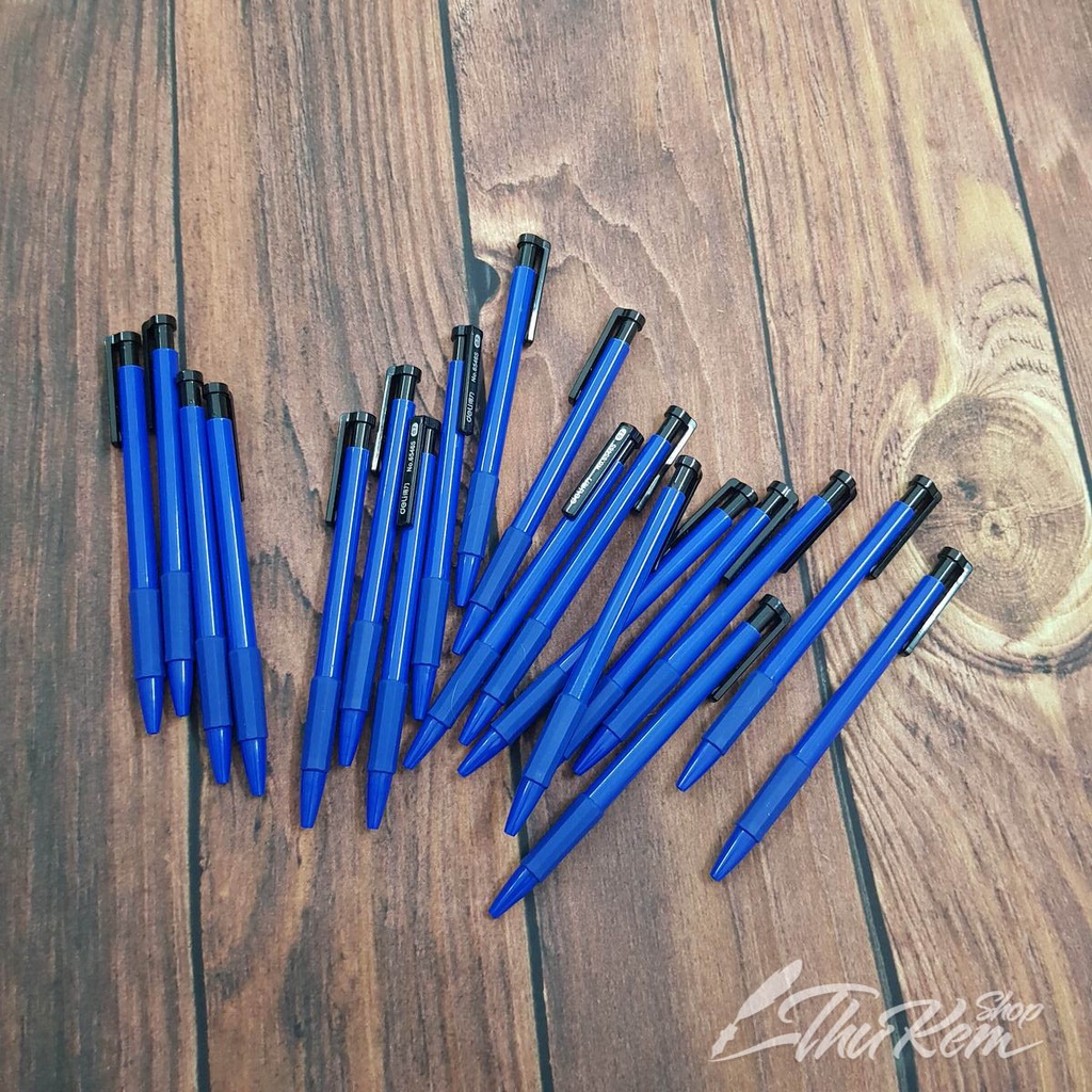 Bút bi đầu bấm thiết kế chống trượt tiện dụng Deli 6546S / 6546 ngòi 0.7mm