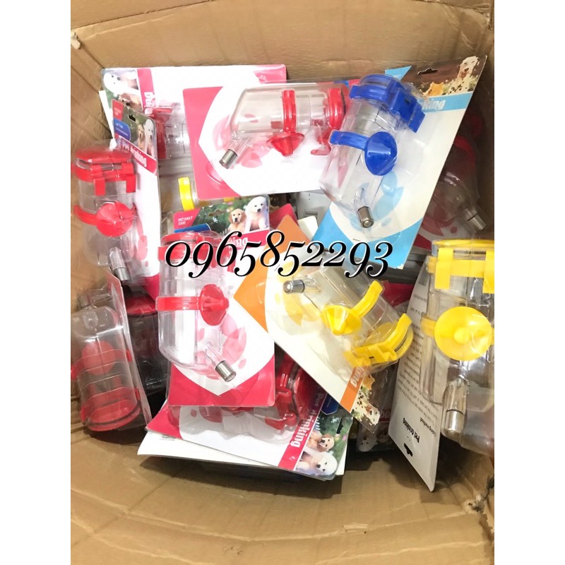 Bình nước gắn chuồng