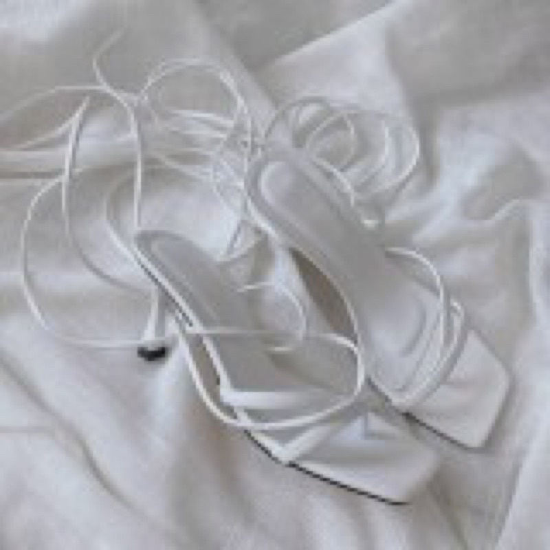 Giày cao gót chiến binh phối dây siêu hot 2022 gót nhọn 7cm mã N75