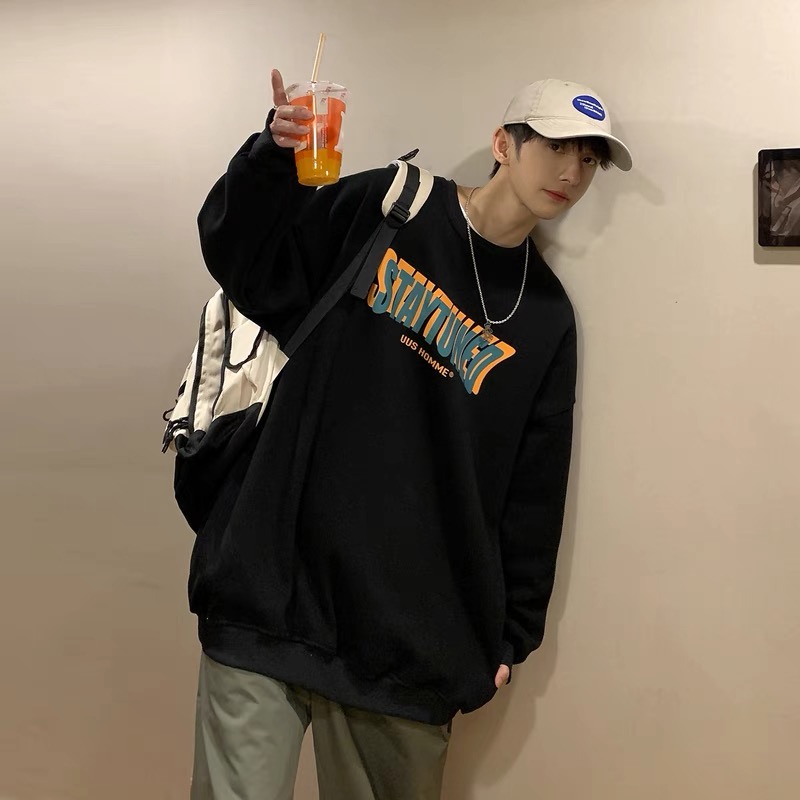 Áo Sweater trắng đen nam nữ chất nỉ, dạng rộng, hoạ tiêt in chữ. | BigBuy360 - bigbuy360.vn