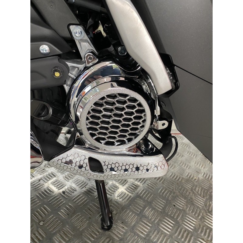 Ốp trang trí vision 2024 ,2023, 2022,2021,2020,2019,2018,2017,2016,2015,2014 crom