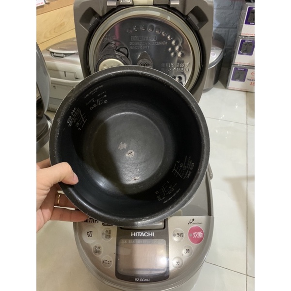 Nồi cơm điện cao tần IH Hitachi RZ-GG10J (1L)