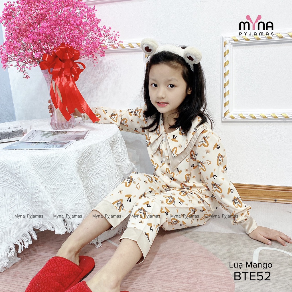 Bộ pijama trẻ em tay dài lụa mango cổ nhọn