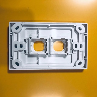 Mặt 2 lỗ công tắc MPE